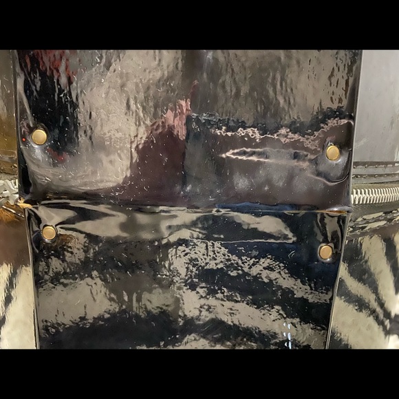 SOLD Vintage Black 1960’s Wig Box - Picture 3 of 10